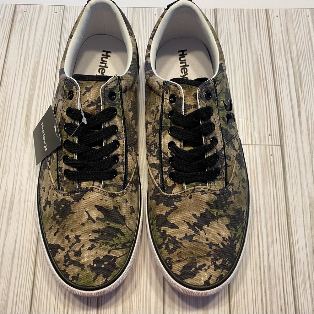 Hurley Mens Kayo lace up camo sneakers Sz 10 shoes camouflage new with tags